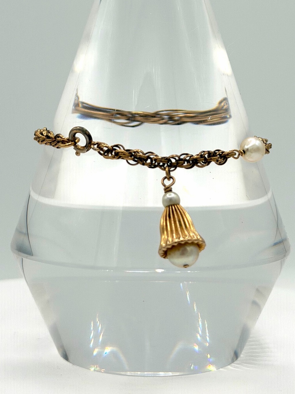 Vintage Genuine Pearl Gold Plated Bell Fluted Cup Woman’s Bracelet Jewelry
